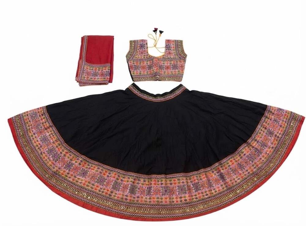 Indian Traditional Gujarati Style 3-Piece Chaniya choli
